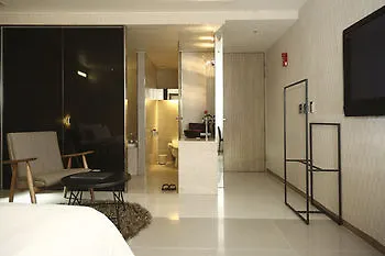 Hotel Imt 3*