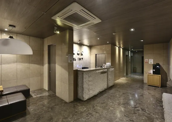 Imt Hotel 3*